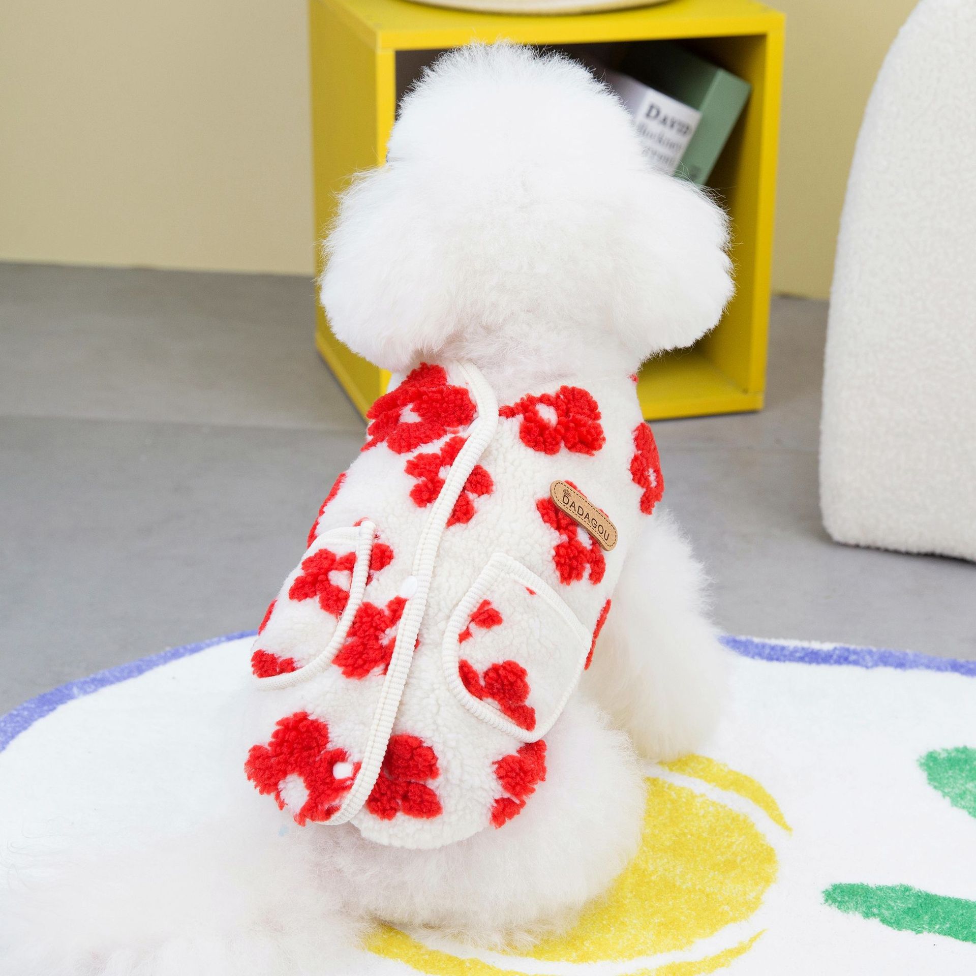 Cat Pet Clothing Winter Five-Petal Flower Velvet Coat