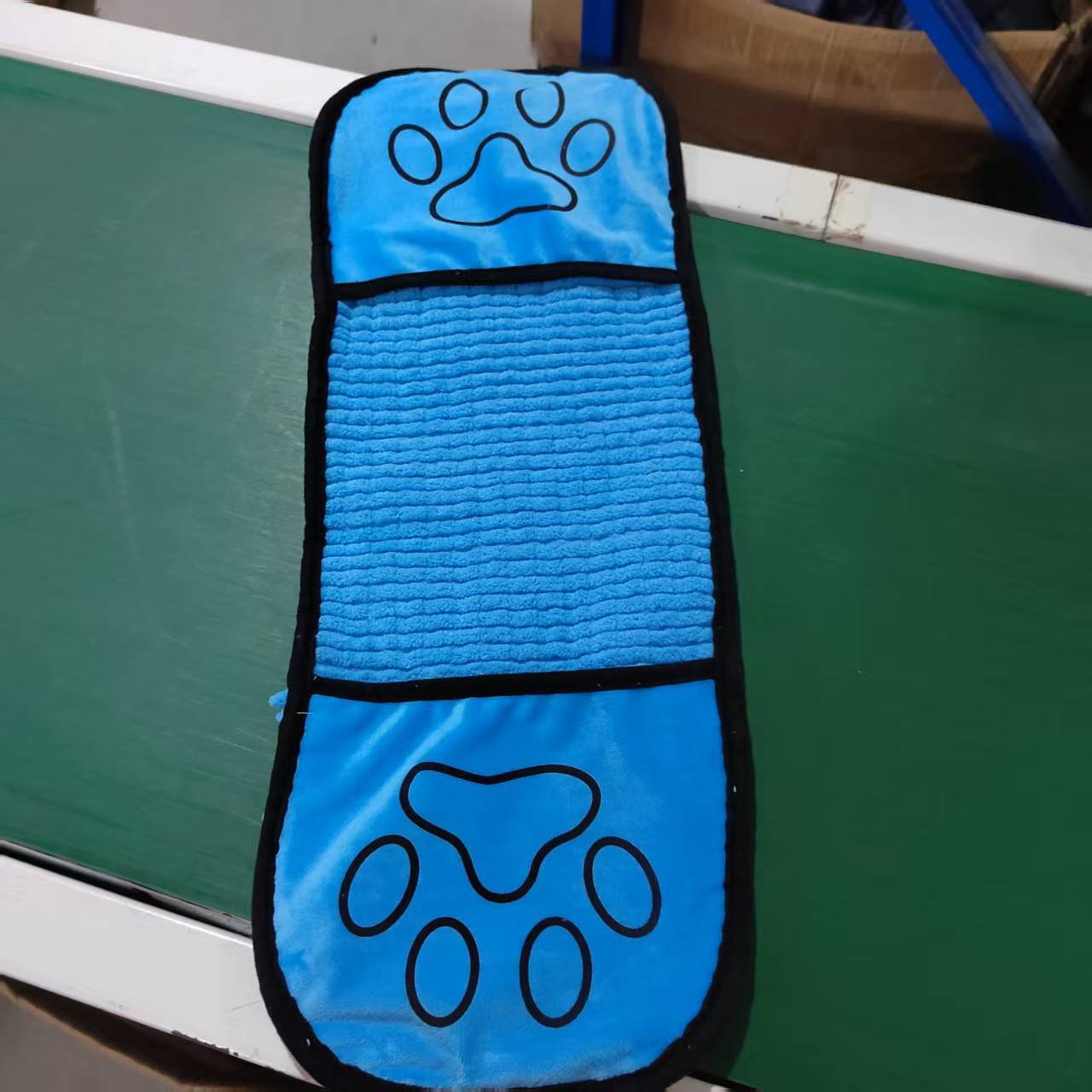 Ultra-thin Water-Absorbent Towel For Cats And Pets