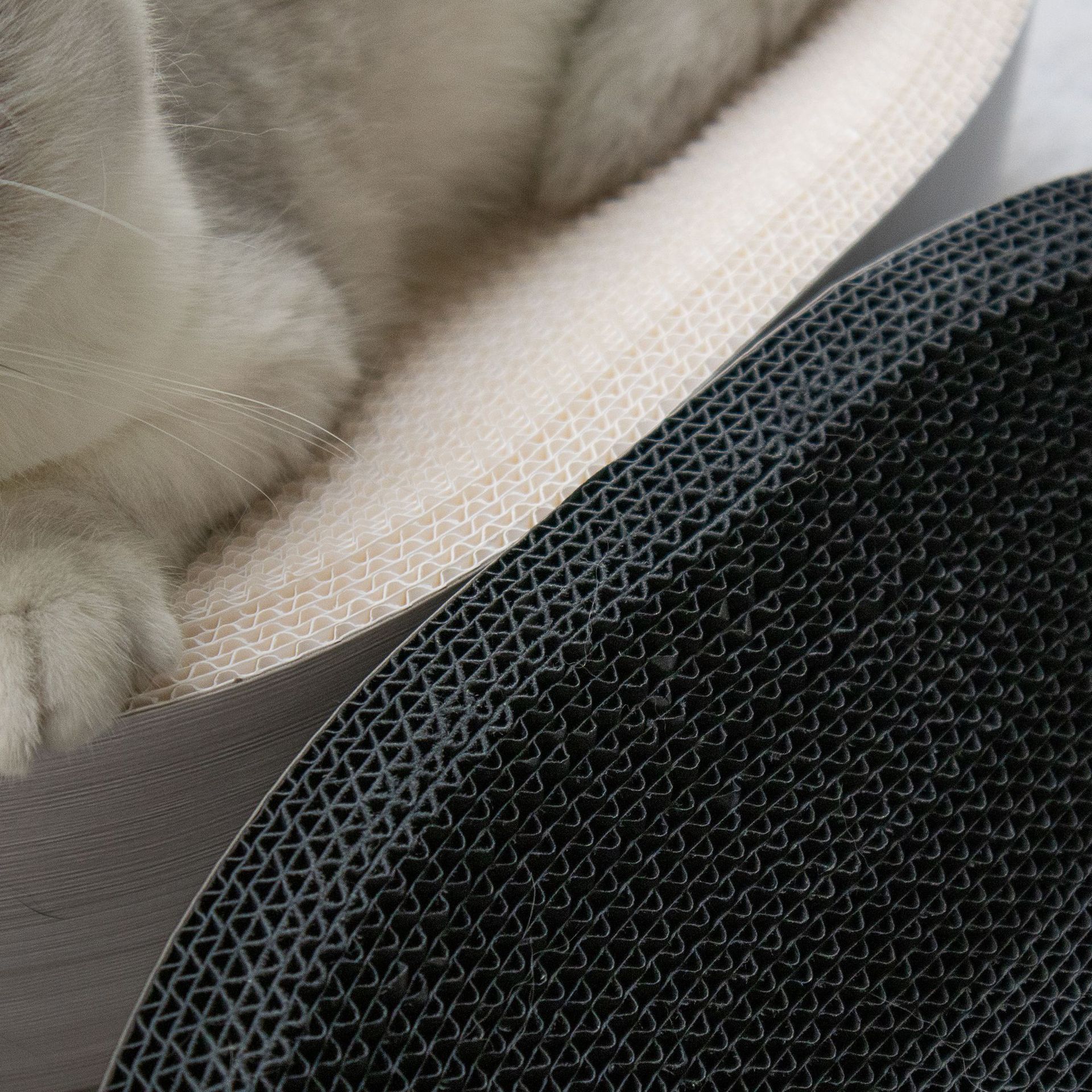 Household White Corrugated Cardboard Cat Bed